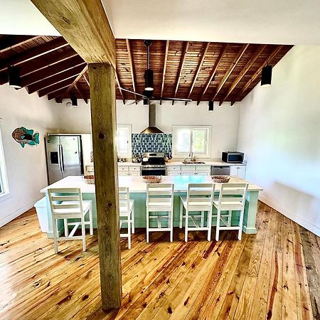 Luna Beach Luxury Boutique Beach Front Resort Jobs Bight Dış mekan fotoğraf
