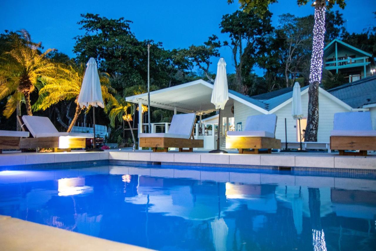 Luna Beach Luxury Boutique Beach Front Resort Jobs Bight Dış mekan fotoğraf
