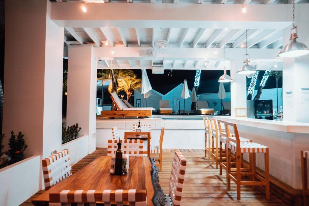 Luna Beach Luxury Boutique Beach Front Resort Jobs Bight Dış mekan fotoğraf