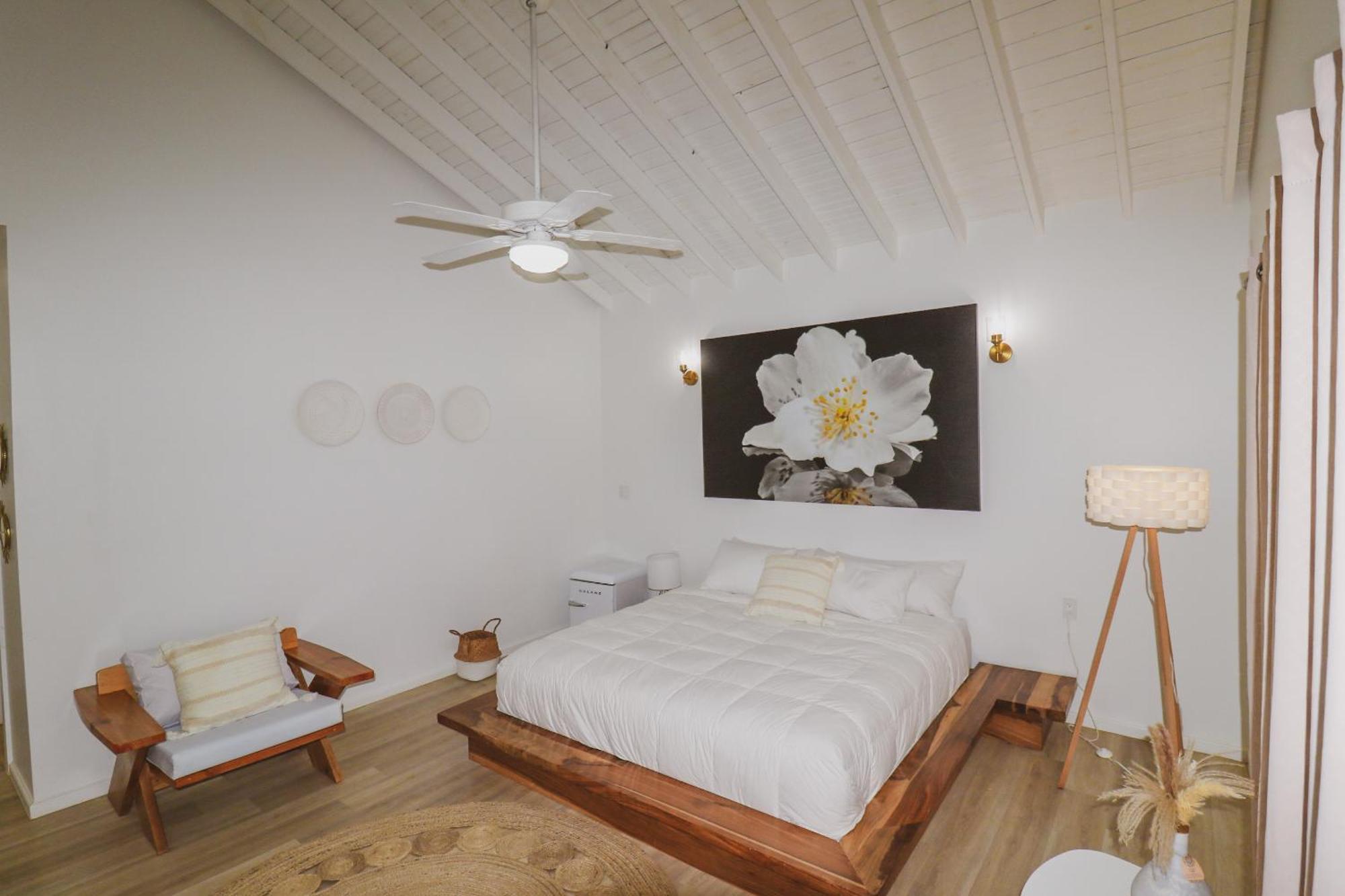 Luna Beach Luxury Boutique Beach Front Resort Jobs Bight Dış mekan fotoğraf
