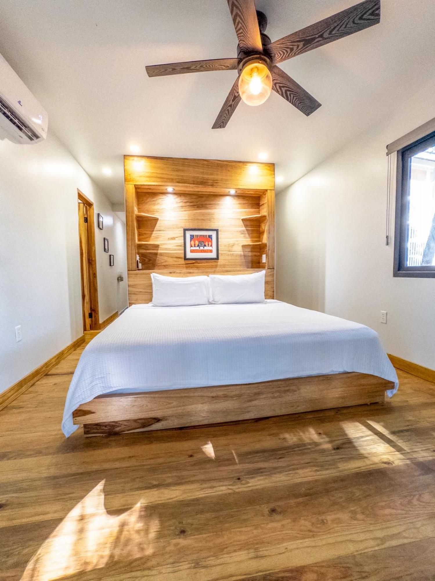 Luna Beach Luxury Boutique Beach Front Resort Jobs Bight Dış mekan fotoğraf