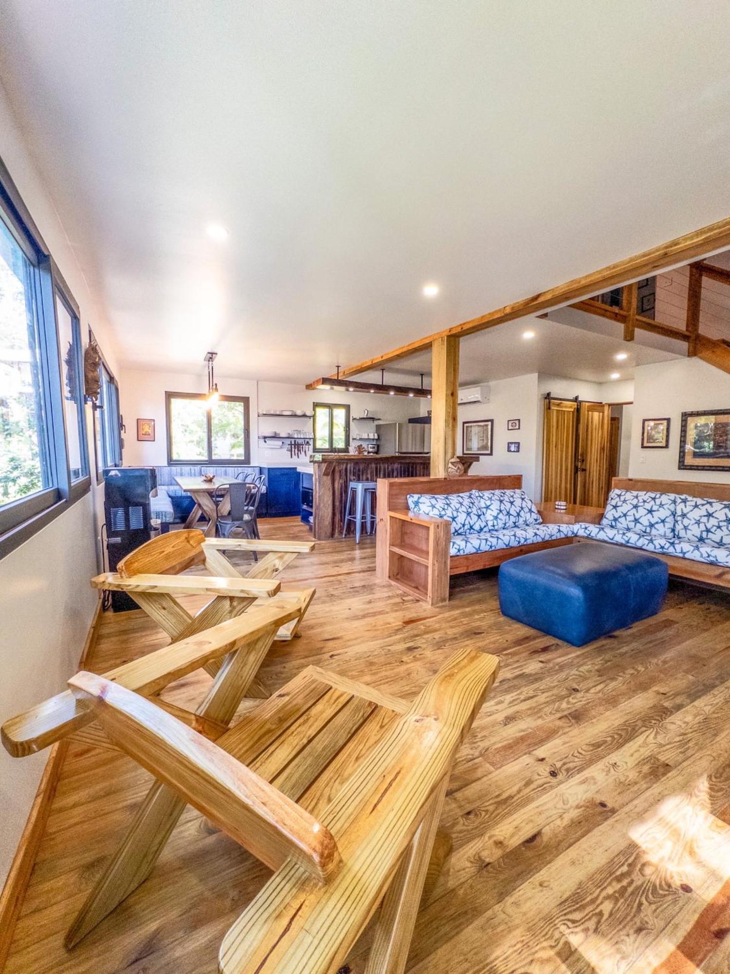Luna Beach Luxury Boutique Beach Front Resort Jobs Bight Dış mekan fotoğraf